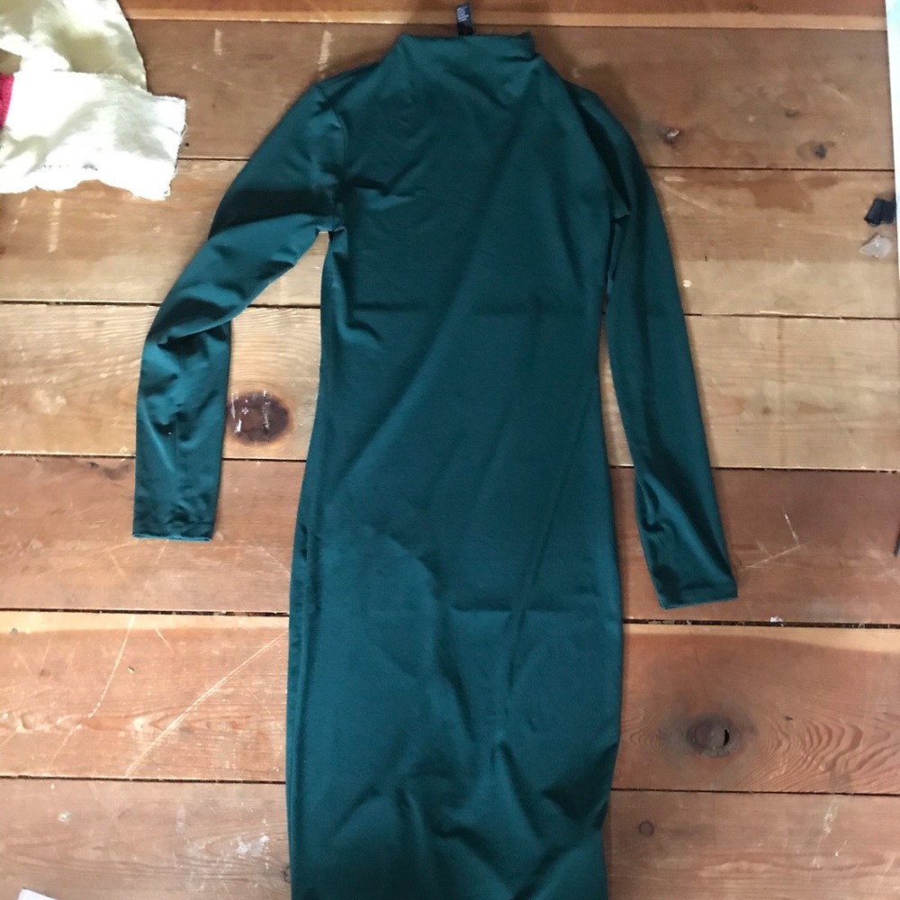 green long tight fitting dress
